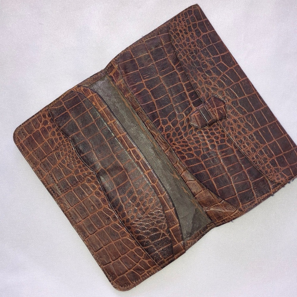 Vintage Alligator bi-fold wallet